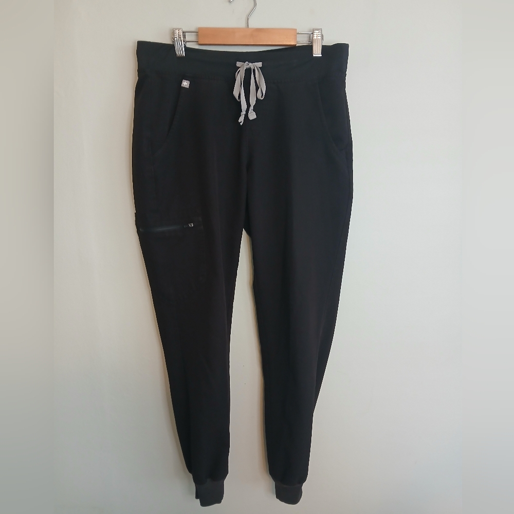 Fig's Women's Technical Collection Black Jogger Scrub Pants Size Small